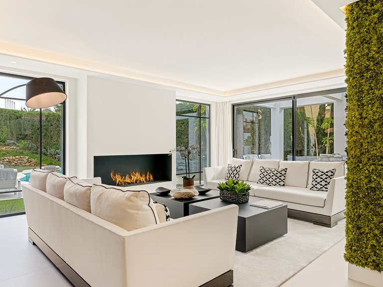 Villa for Sale in Marbella, Malaga 6