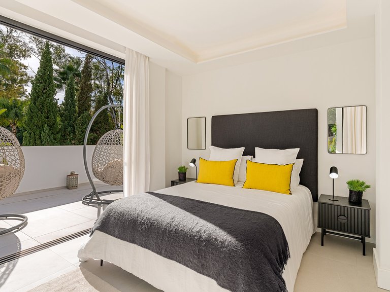Villa for Sale in Marbella, Malaga 15