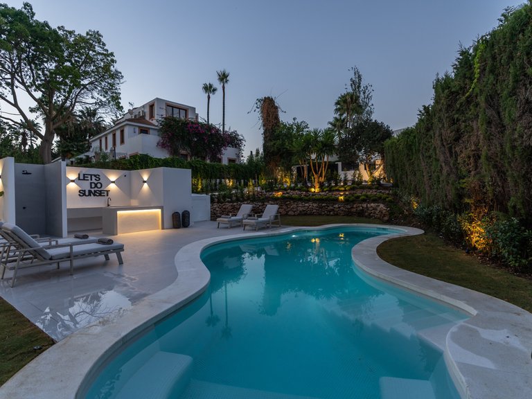 Villa for Sale in Marbella, Malaga 27