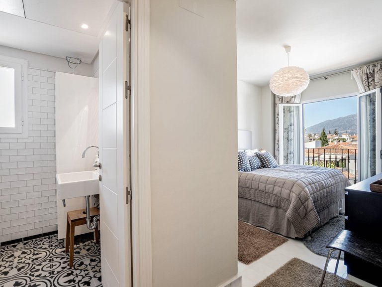 Penthouse for Sale in San Pedro De Alcantara, Malaga 8