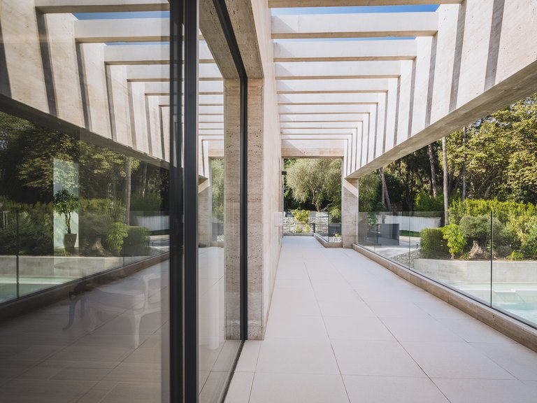Villa for Sale in Sotogrande, Cadiz 12