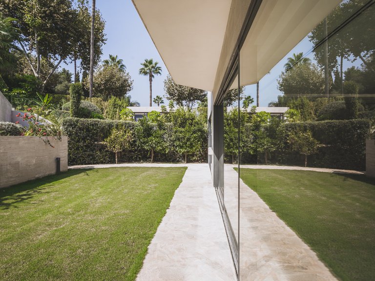Villa for Sale in Sotogrande, Cadiz 26