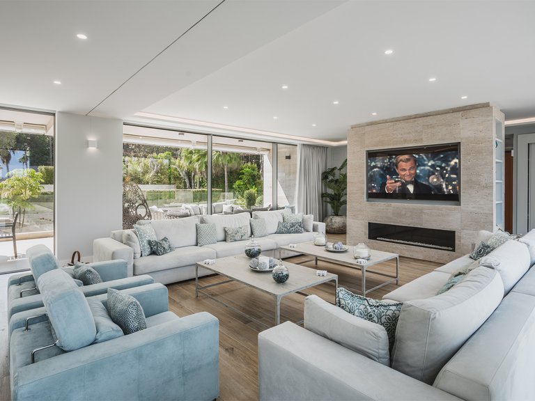 Villa for Sale in Sotogrande, Cadiz 5