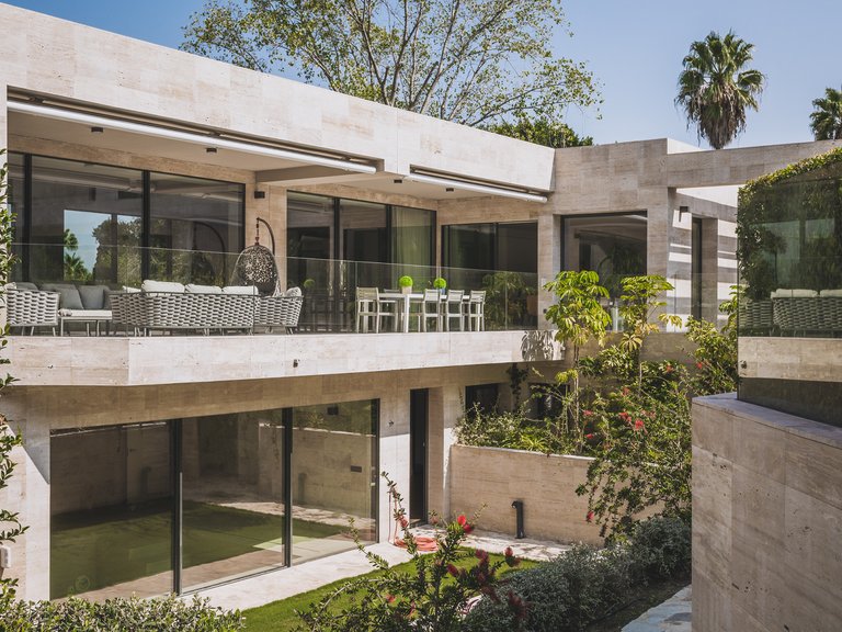 Villa for Sale in Sotogrande, Cadiz 13