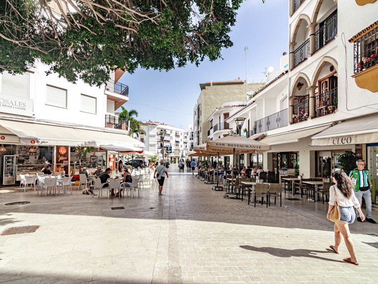 Apartment for Sale in Estepona, Malaga 24