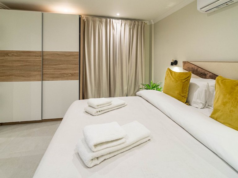 Apartment for Sale in Estepona, Malaga 10