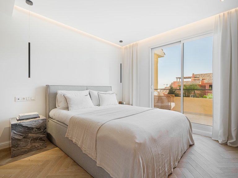 Penthouse for Sale in Estepona Malaga 14