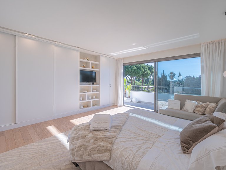 Villa for Sale in Marbella Golden Mile Malaga 7