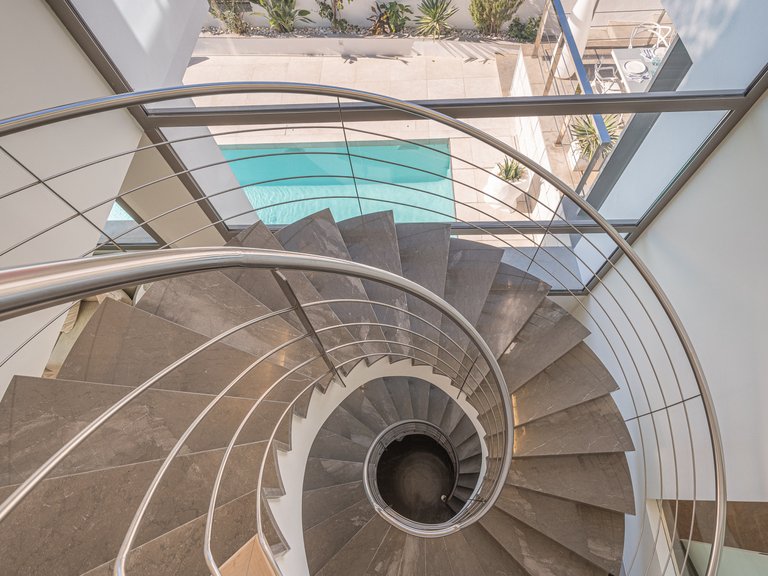 Villa for Sale in Marbella Golden Mile Malaga 11