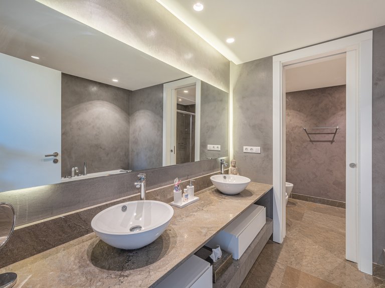 Villa for Sale in Marbella Golden Mile Malaga 48
