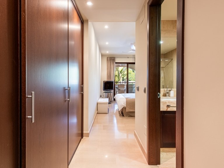 Apartment for Sale in Nueva Andalucia Malaga 15