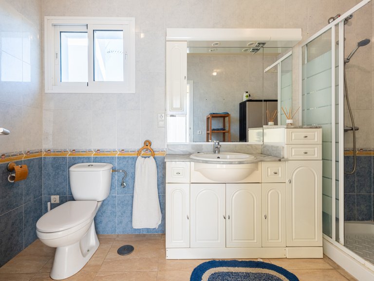 Villa for Sale in San Pedro de Alcantara Malaga 18