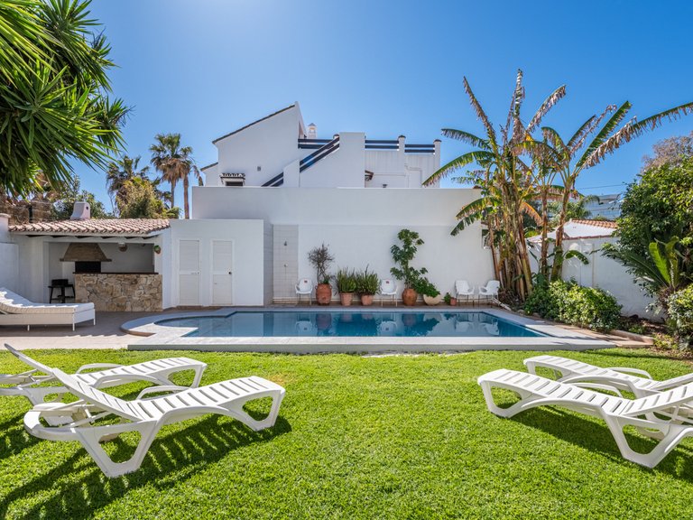 Villa for Sale in San Pedro de Alcantara Malaga 29