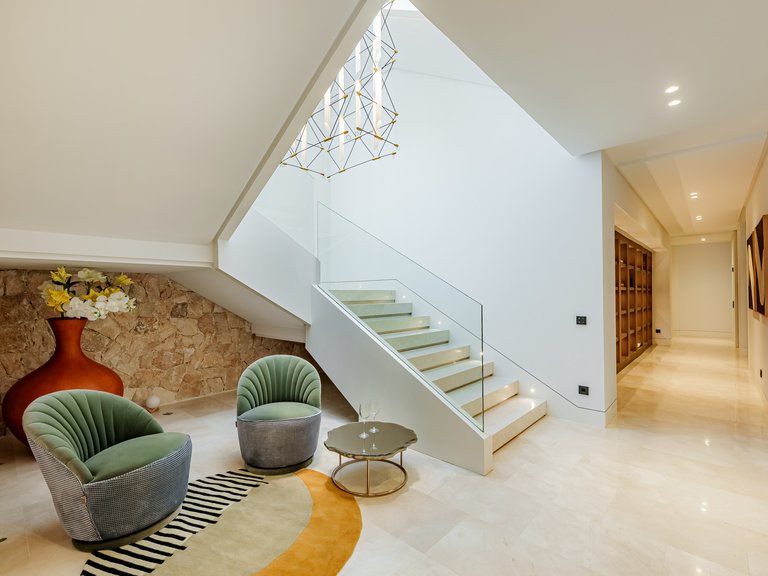 Villa for Sale in Benahavis Malaga 40