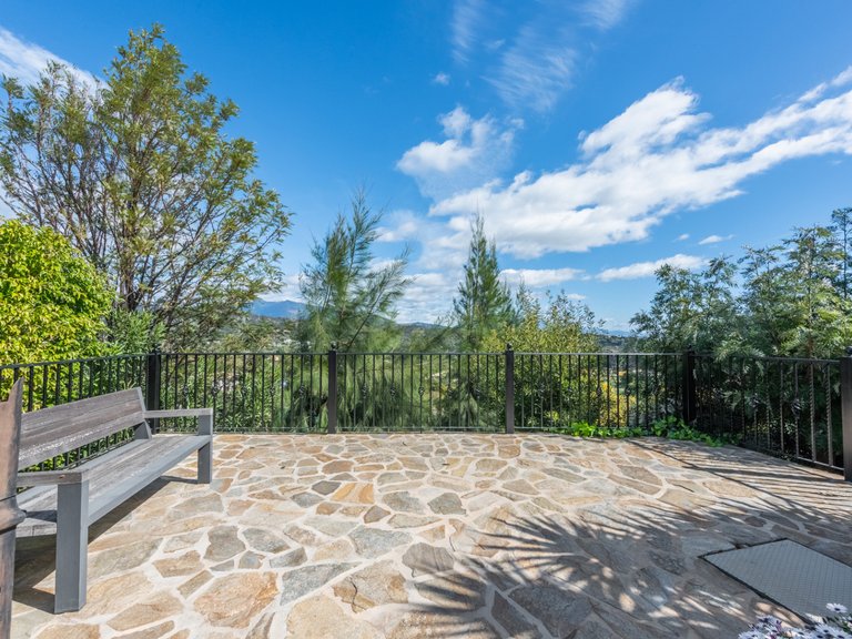 Villa for Sale in Estepona Malaga 35