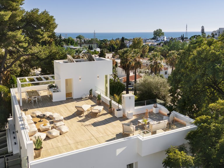 Villa for Sale in Nueva Andalucia Malaga 2