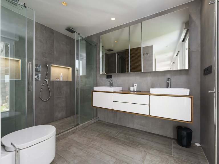Villa for Sale in Nueva Andalucia Malaga 37