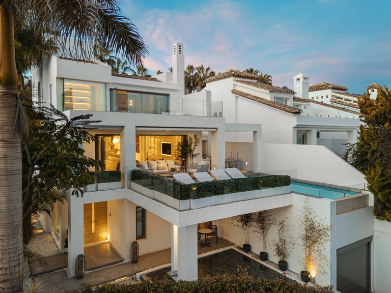 Villa for Sale in Marbella Golden Mile Malaga 33
