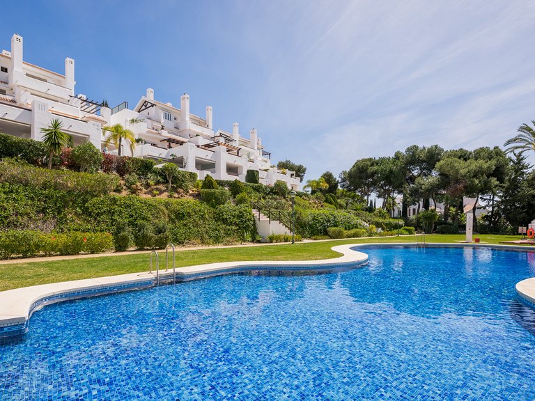 Apartment for Sale in Marbella Este Malaga 28