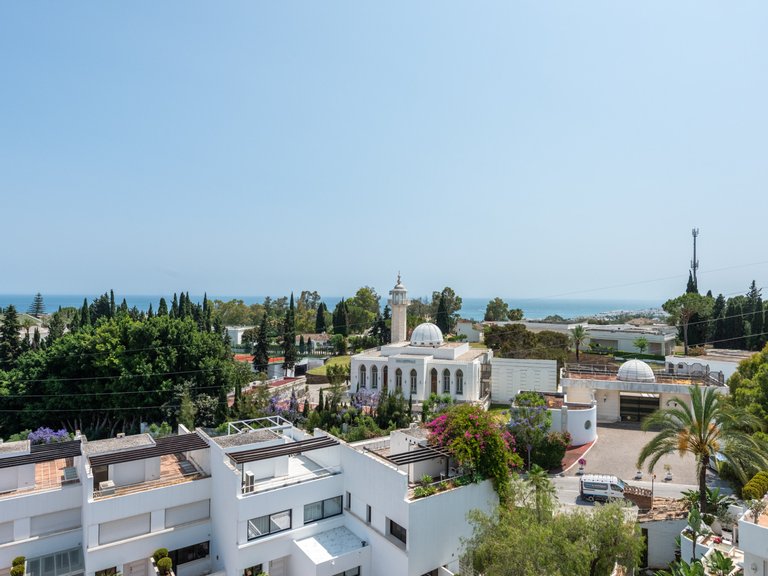 Penthouse for Sale in Marbella Golden Mile Malaga 26