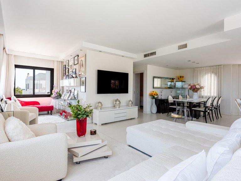 Penthouse for Sale in Marbella Golden Mile Malaga 10