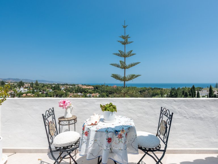 Penthouse for Sale in Marbella Golden Mile Malaga 24