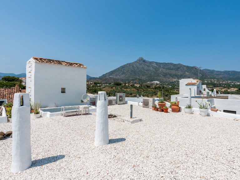 Penthouse for Sale in Marbella Golden Mile Malaga 29