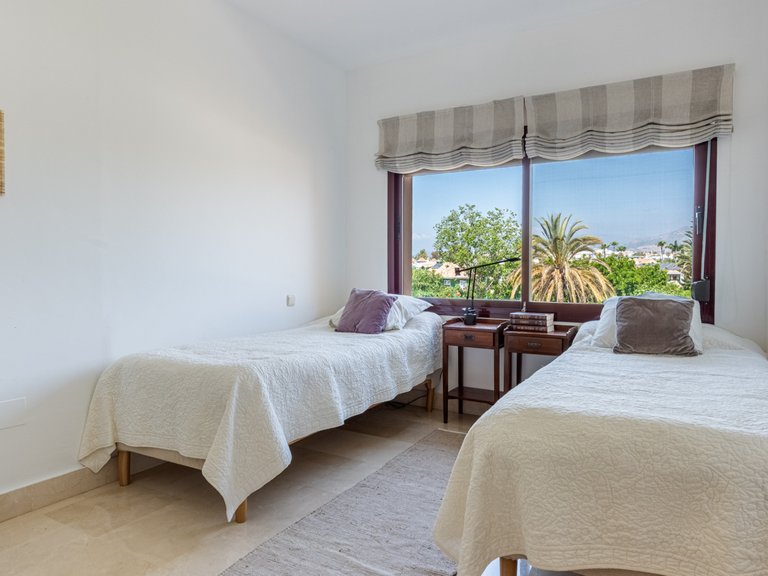 Penthouse for Sale in San Pedro de Alcantara Malaga 25