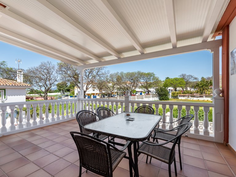 Villa for Sale in San Pedro de Alcantara Malaga 25