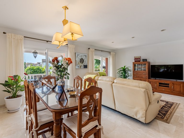 Villa for Sale in San Pedro de Alcantara Malaga 7
