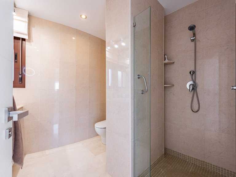 Penthouse for Sale in Estepona Malaga 18