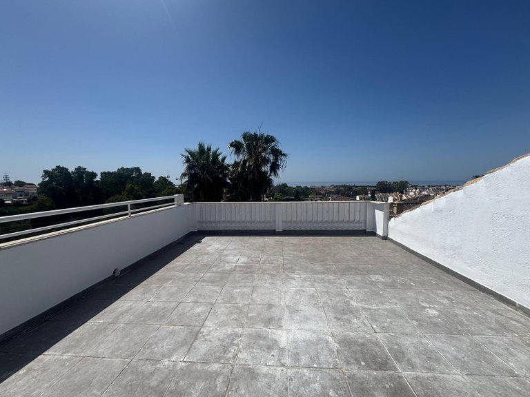Apartment for Sale in Estepona Malaga 3