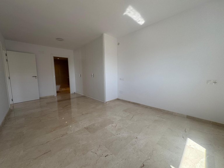 Apartment for Sale in Estepona Malaga 10