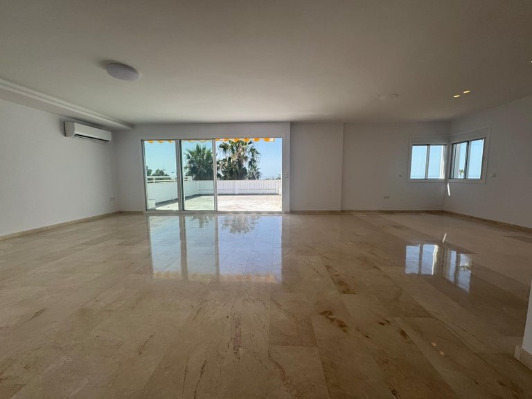 Apartment for Sale in Estepona Malaga 2