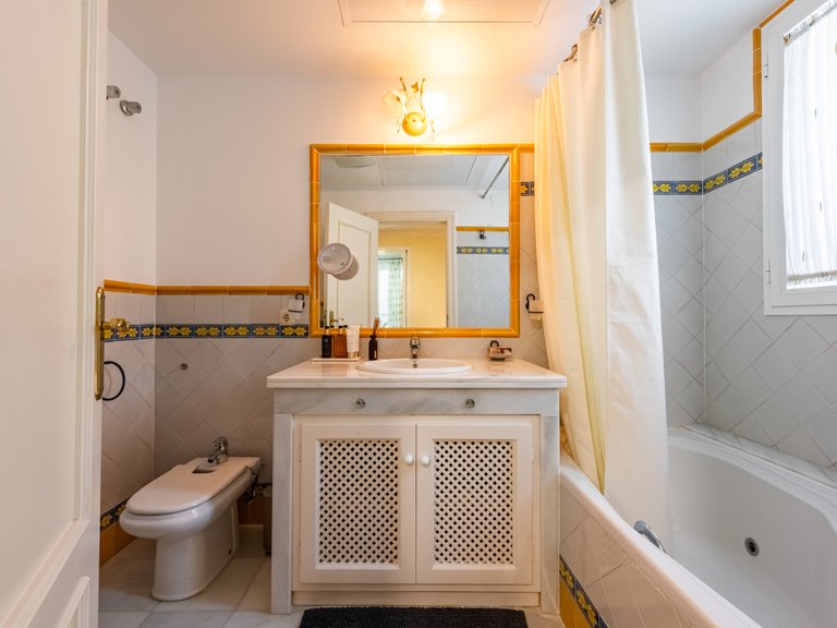 Villa for Sale in Casares Malaga 23