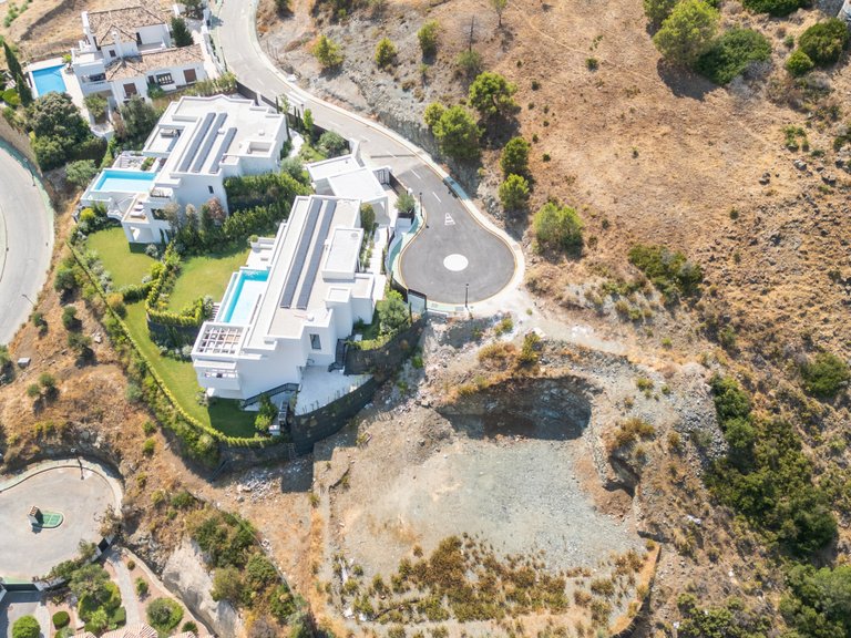 Plot for Sale in Benahavis Malaga 9