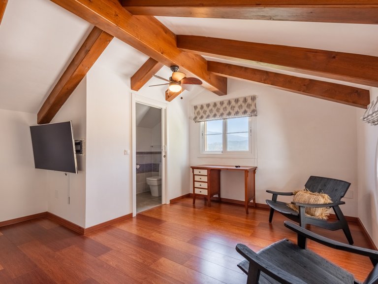 Villa for Sale in Istan Malaga 11