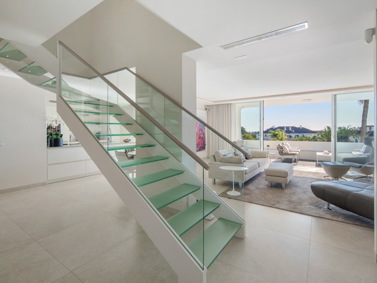 Penthouse for Sale in Marbella Golden Mile Malaga 26