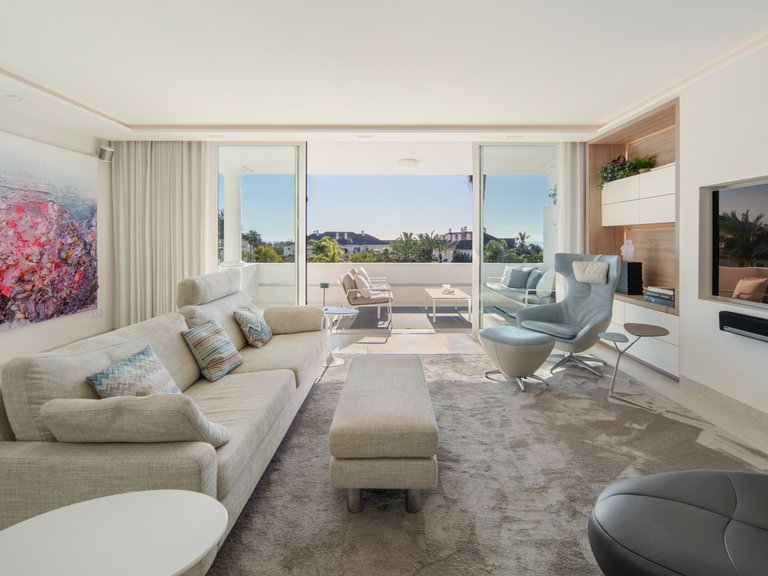 Penthouse for Sale in Marbella Golden Mile Malaga 27