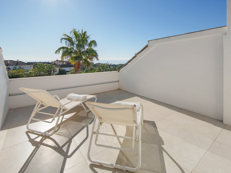 Penthouse for Sale in Marbella Golden Mile Malaga 39