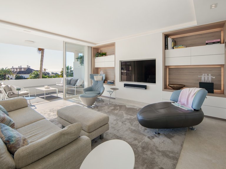 Penthouse for Sale in Marbella Golden Mile Malaga 3