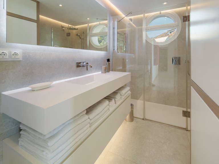 Penthouse for Sale in Marbella Golden Mile Malaga 11