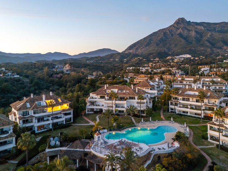 Penthouse for Sale in Marbella Golden Mile Malaga 49