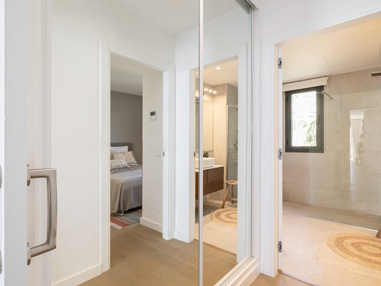 Penthouse for Sale in Benahavis Malaga 12