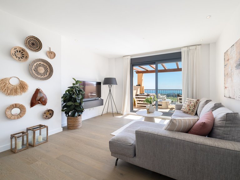 Penthouse for Sale in Benahavis Malaga 5