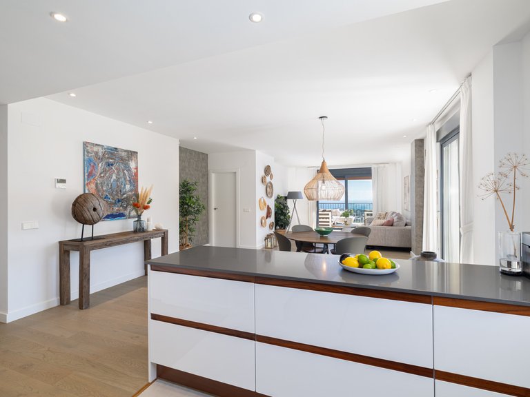 Penthouse for Sale in Benahavis Malaga 6