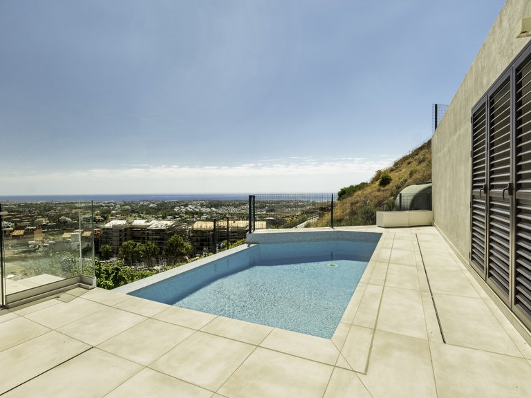 Villa for Sale in Benahavis Malaga 15