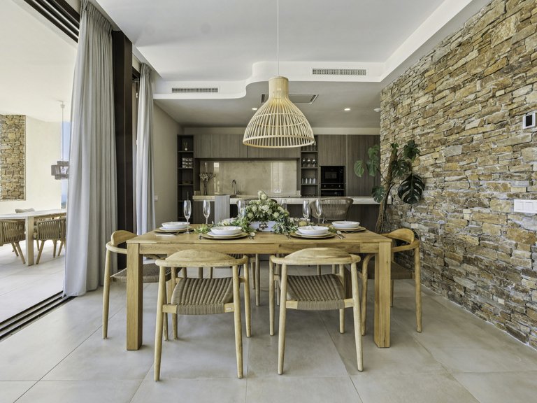 Villa for Sale in Benahavis Malaga 6