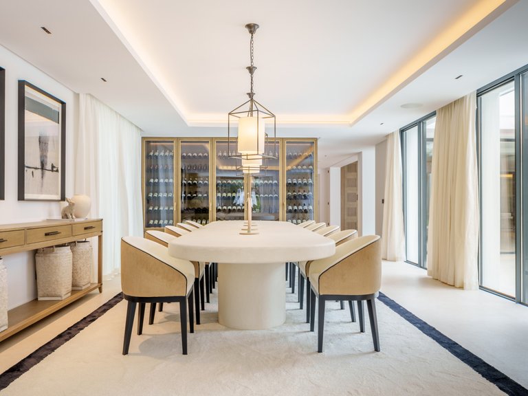 Villa for Sale in Nueva Andalucia Malaga 5