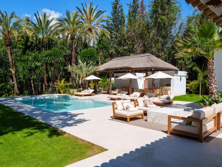 Villa for Sale in Nueva Andalucia Malaga 20